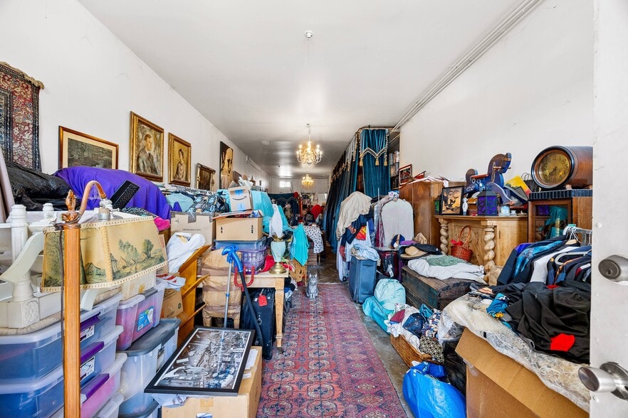 More Photos Of 2709 W Avenue 34, Los Angeles Storefront Retail Residential For Sale