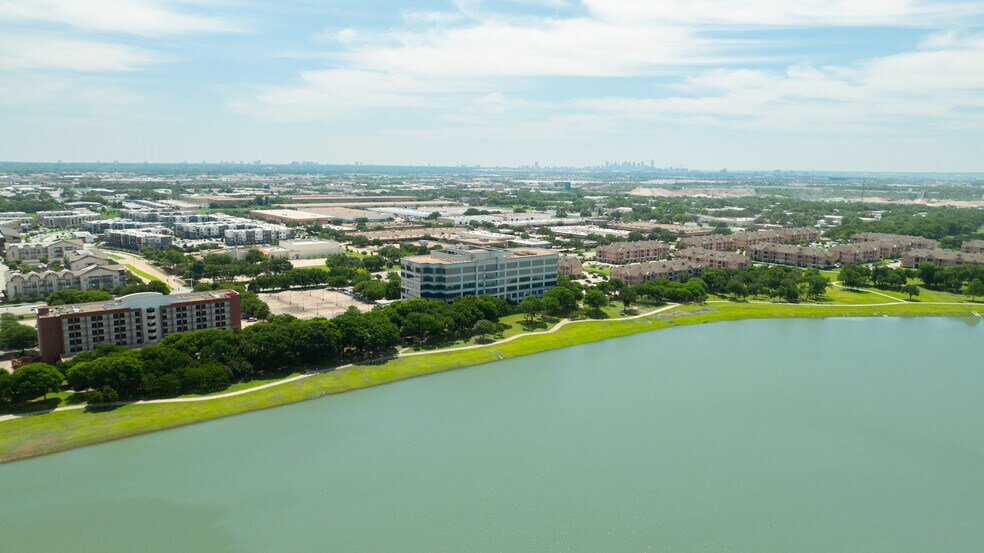 More Photos Of 11511 Luna Rd, Dallas Office For Lease