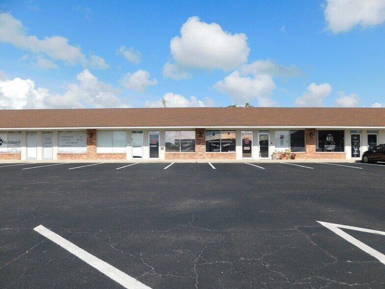More Photos Of Rockledge Plaza, Rockledge Office For Sale