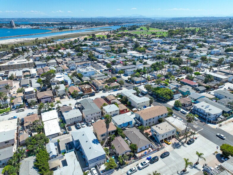 More Photos Of 2114 Abbott St, San Diego Apartments For Sale