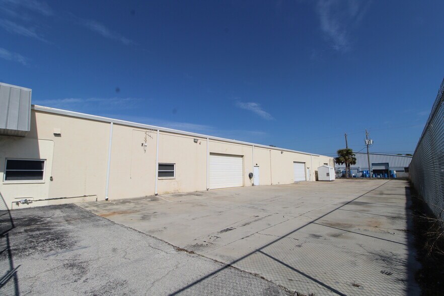 More Photos Of 1255 41 Byp, Venice Warehouse For Sale