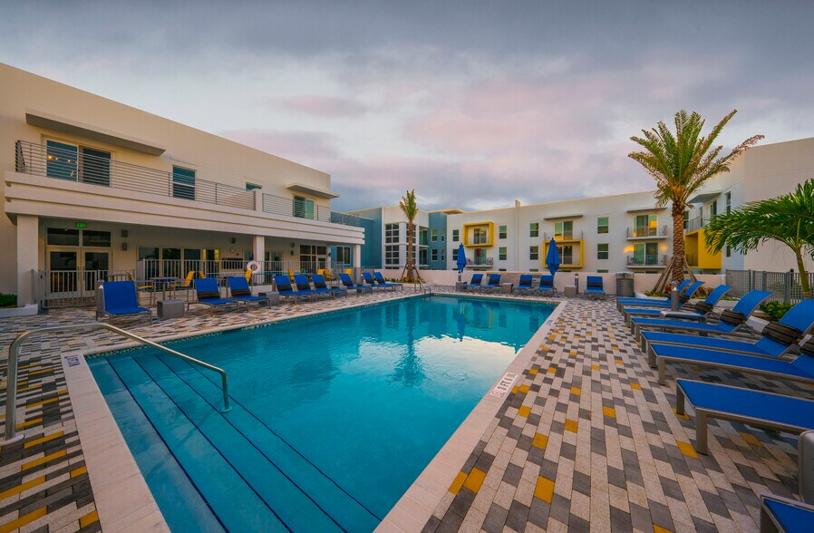 More Photos Of 190 SE 5th Ave, Delray Beach Apartments For Lease