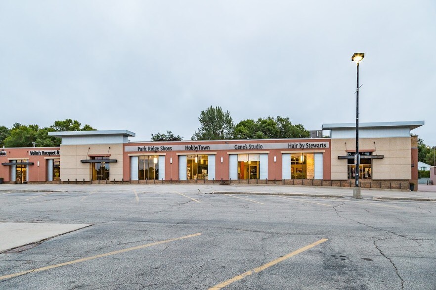 More Photos Of 1600-1714 S Western Ave, Sioux Falls Storefront Retail Office For Sale