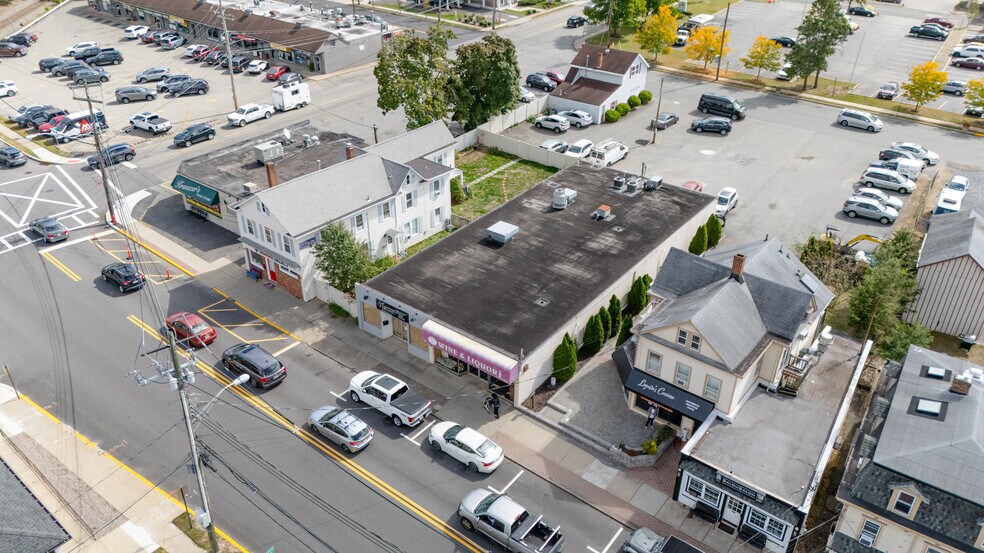 More Photos Of 390 Ramapo Valley Rd, Oakland Freestanding For Lease