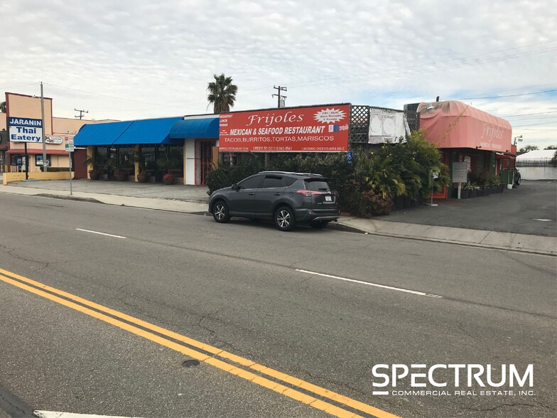 More Photos Of 11934-11940 Aviation Blvd, Inglewood Restaurant For Lease