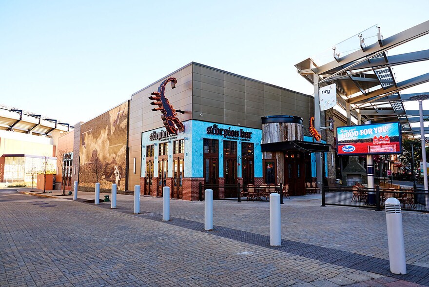 More Photos Of 1 - C Patriot Pl, Foxborough Unknown For Lease