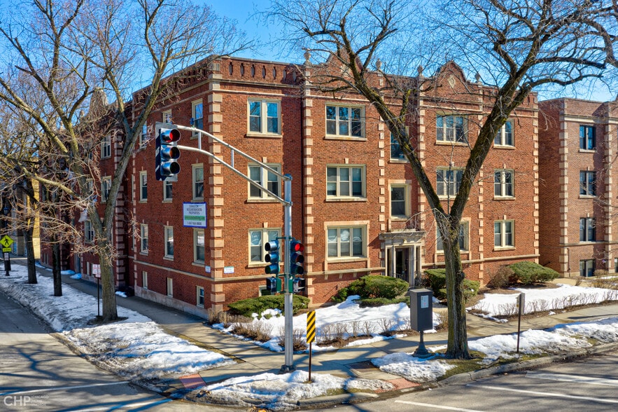 Primary Photo Of 1024 Noyes St, Evanston Apartments For Sale