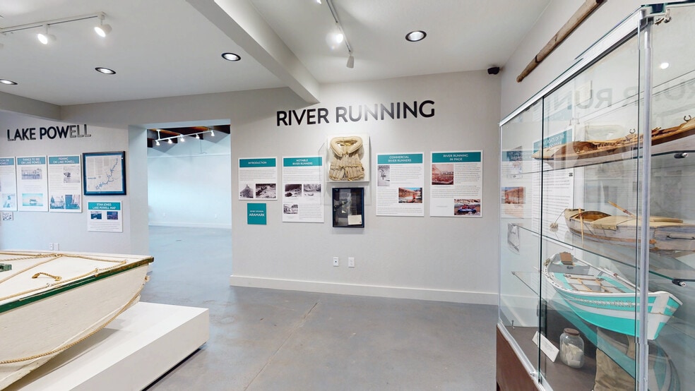 More Photos Of 6 N Lake Powell Blvd, Page Flex For Sale