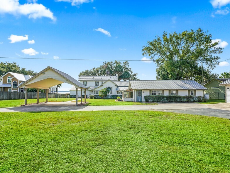 More Photos Of 12730 E Highway 25, Ocklawaha Specialty For Sale