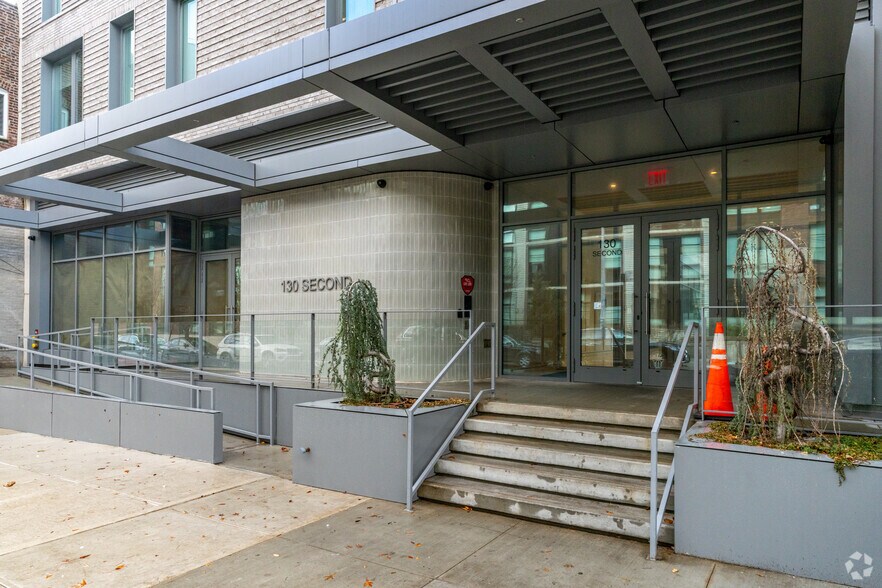 More Photos Of 125 3rd St, Brooklyn Apartments For Lease