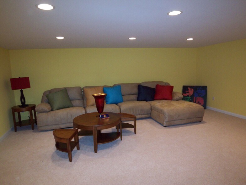 More Photos Of 1-10 Whitaker Ct, Millville Apartments For Sale