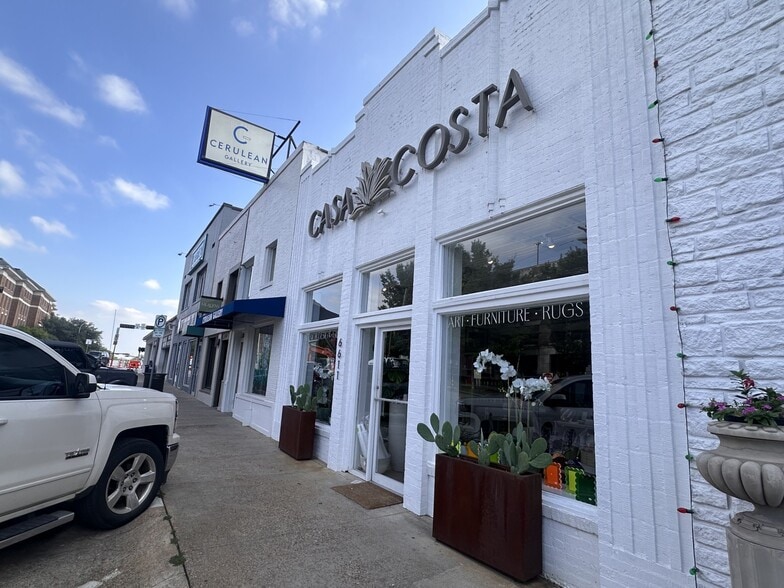 More Photos Of 6611 Hillcrest Ave, Dallas Storefront For Lease