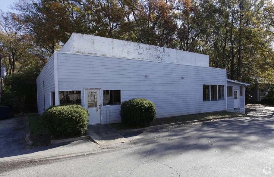 More Photos Of 141 Fernwood Dr, Spartanburg Unknown For Lease