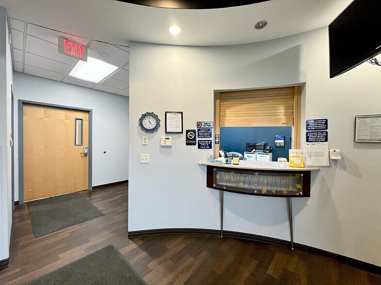 More Photos Of 101 United Dr, Collinsville Freestanding For Lease