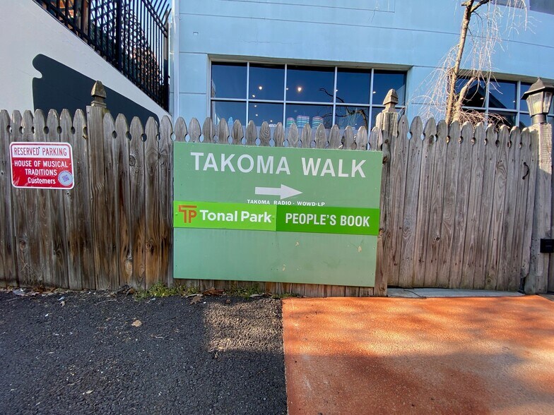 More Photos Of 7010 Westmoreland Ave, Takoma Park General Retail For Sale