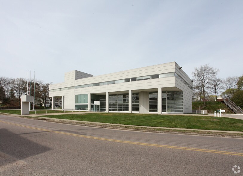 More Photos Of 99 Mechanic St, Pawcatuck Office For Sale