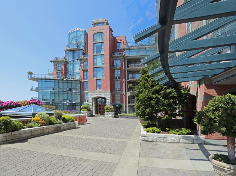 More Photos Of 19 Dallas Rd, Victoria Apartments For Sale