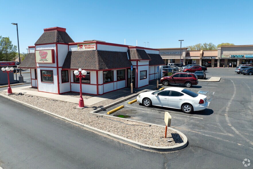 More Photos Of 2510 Main St, Los Lunas Unknown For Lease