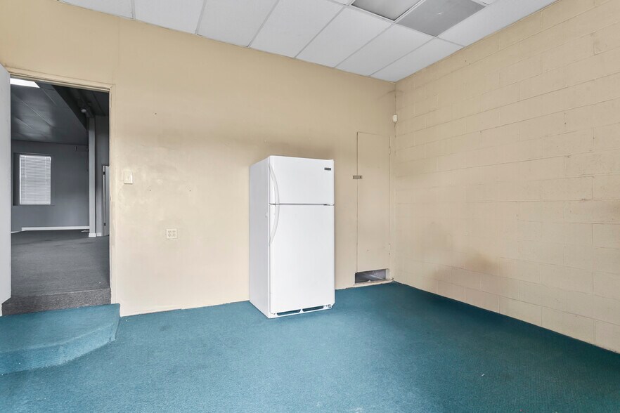 More Photos Of 1087 W Mill St, San Bernardino Religious Facility For Sale