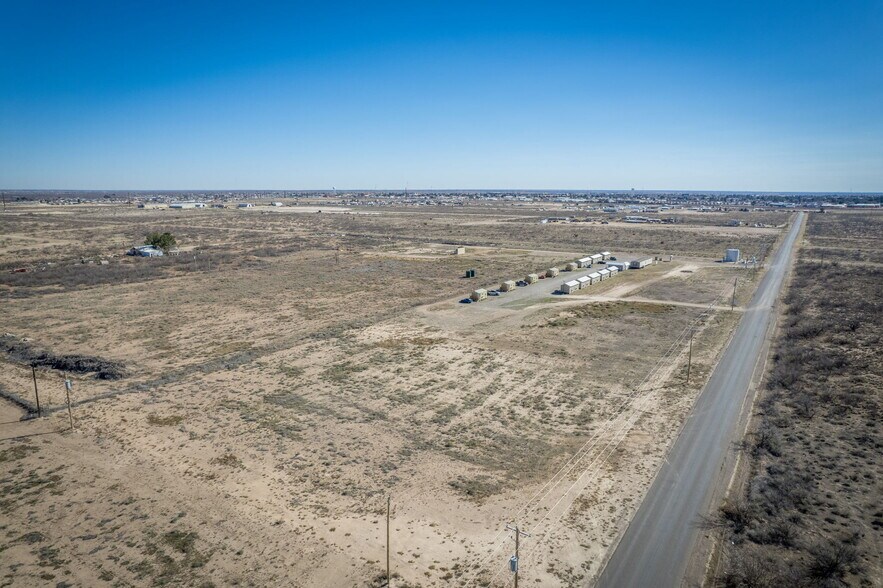 More Photos Of 158 Co Road 404, Pecos Apartments For Sale