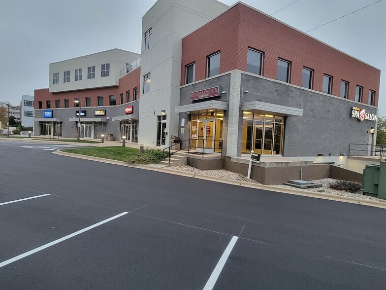 More Photos Of 26 Schroeder Ct, Madison General Retail For Lease