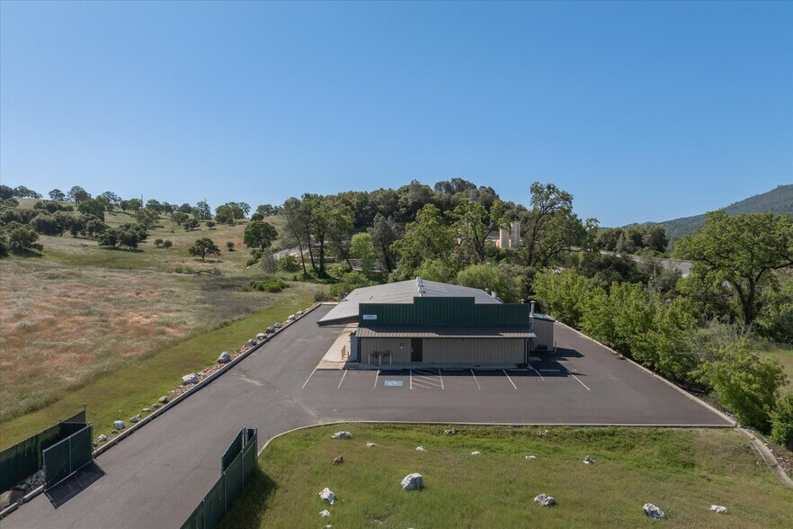 More Photos Of 320 George Reed Dr, San Andreas Manufacturing For Sale