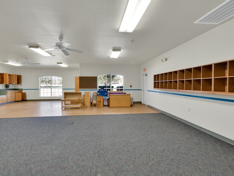 More Photos Of 3310 Williams Dr, Georgetown Specialty For Sale