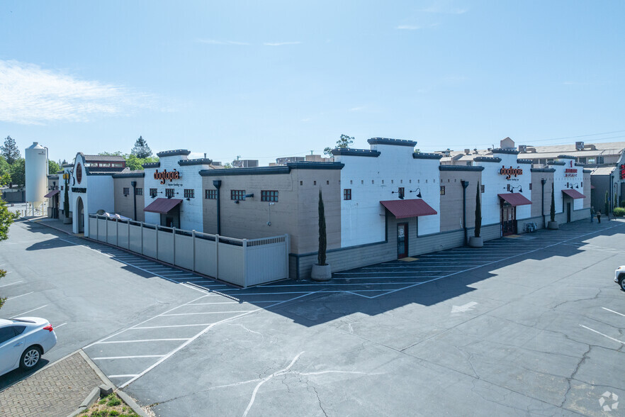 More Photos Of 12401-12409 Folsom Blvd, Rancho Cordova Unknown For Lease