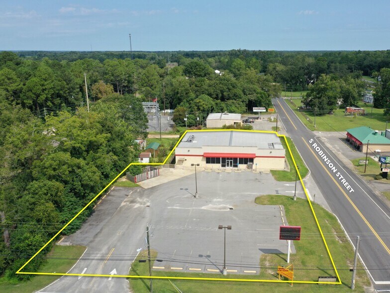 More Photos Of 48 W Central Ave, Lenox Freestanding For Sale