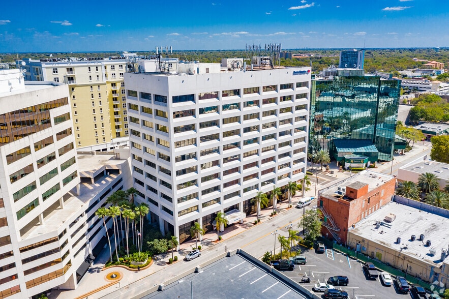 More Photos Of 600 Cleveland St, Clearwater Office For Lease