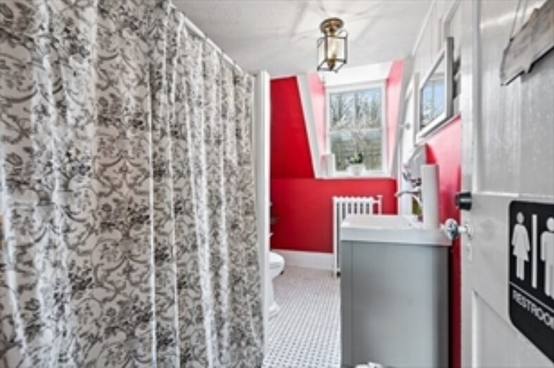 More Photos Of 353 Boston Post Rd, Sudbury Office For Lease