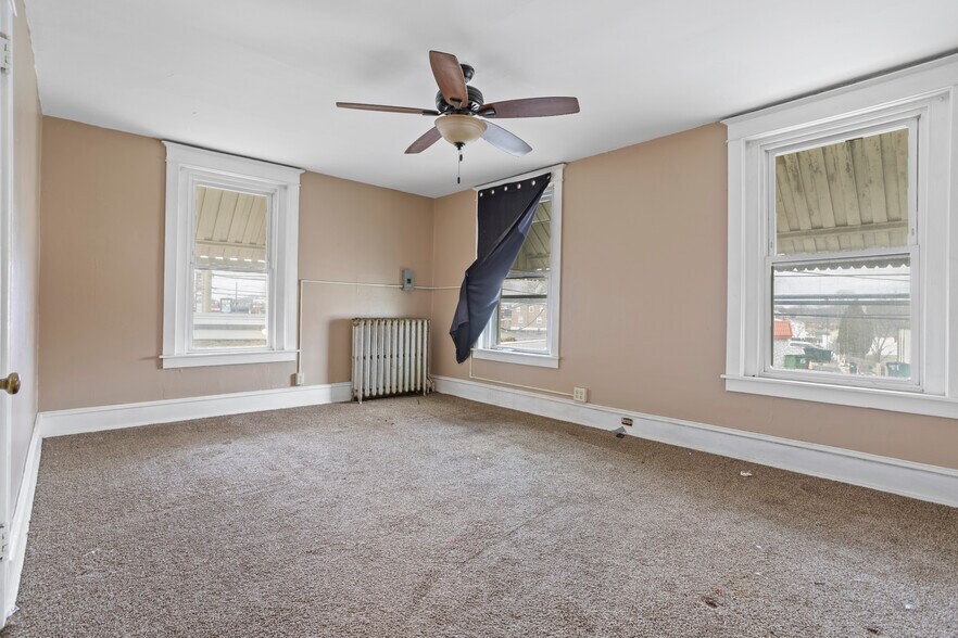 More Photos Of 2222 Macdade Blvd, Holmes Specialty For Sale