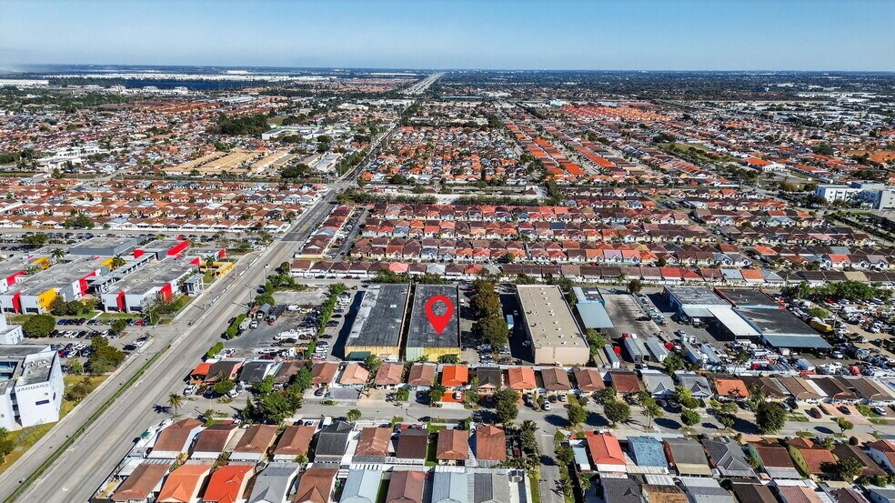 More Photos Of 9180 NW 119th St, Hialeah Warehouse For Sale