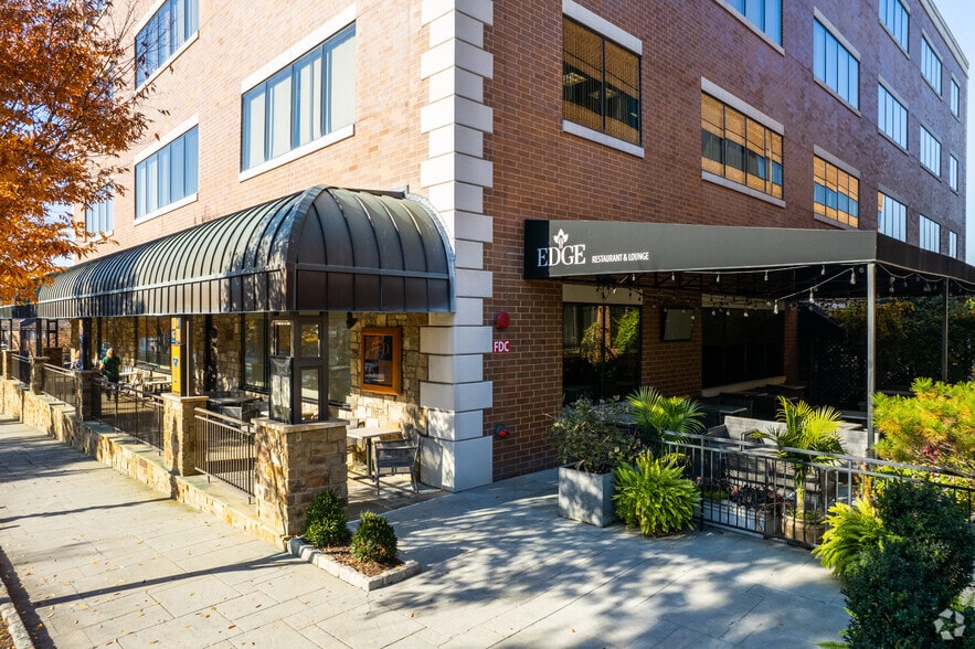 More Photos Of 74 W Broad St, Bethlehem Office For Lease