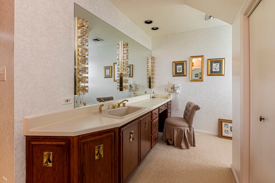 More Photos Of 15866 Moellers Rd, Marion Specialty For Sale