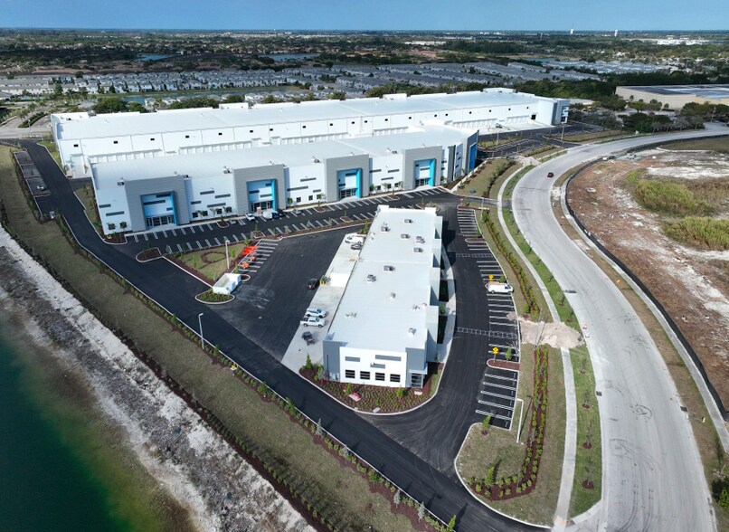 More Photos Of 1001 Park of Commerce Blvd, Homestead Unknown For Lease