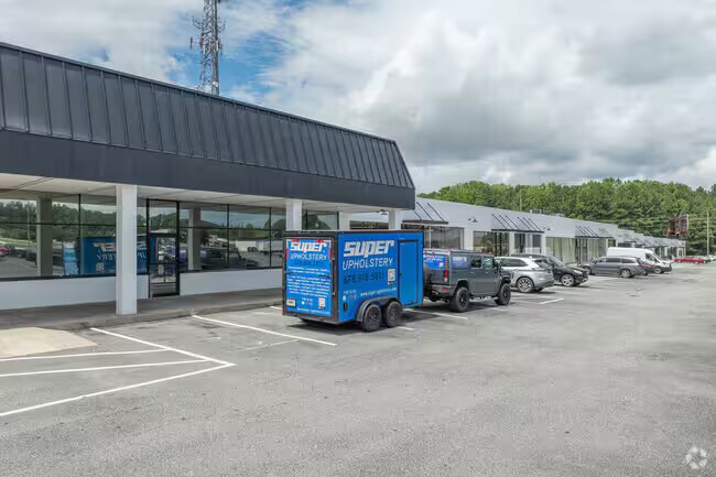 More Photos Of 1951-1955 Canton Rd, Marietta Warehouse For Lease