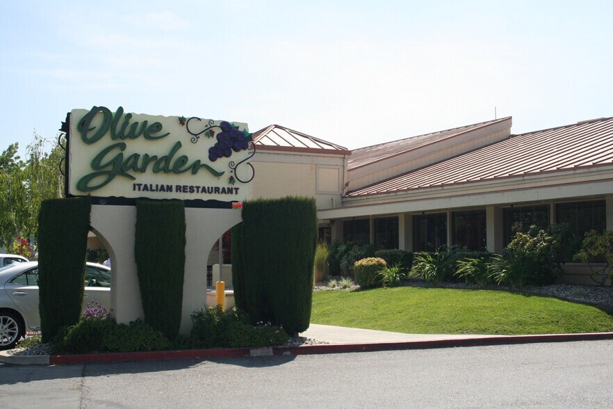 More Photos Of 944 Blossom Hill Rd, San Jose Unknown For Lease