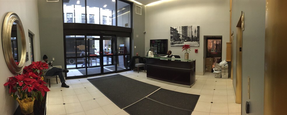 More Photos Of 1601 Walnut St, Philadelphia Medical For Lease