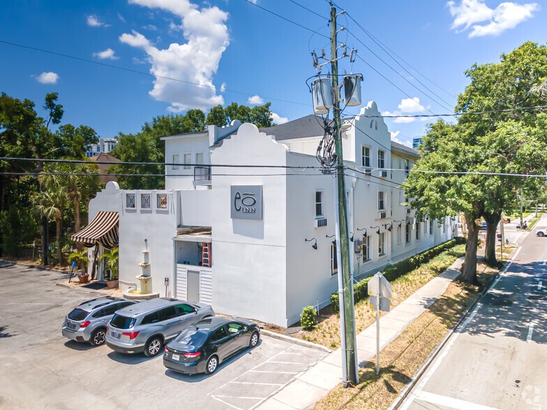 More Photos Of 227 N Eola Dr, Orlando Hotel For Lease
