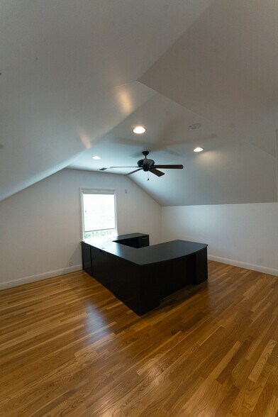 More Photos Of 5371 Kietzke Ln, Reno Office For Sale