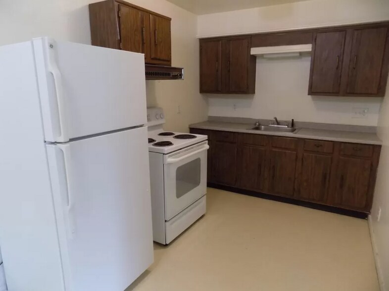 More Photos Of 210 5th Ave, Elizabeth Apartments For Sale