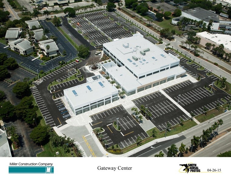 More Photos Of 2000 NW 87th Ave, Doral Medical For Lease