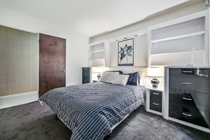 More Photos Of 9155 Campbell Ln, Bridgeville Office For Sale