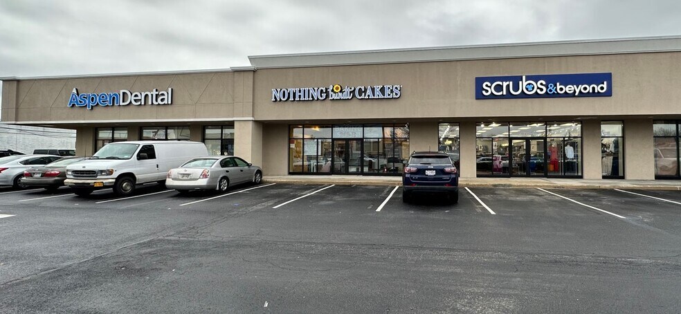 More Photos Of 214-230 Glen Cove Rd, Carle Place Freestanding For Lease