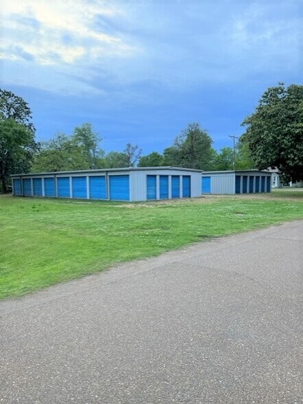 More Photos Of 121 W Main St, Webb Self Storage For Sale