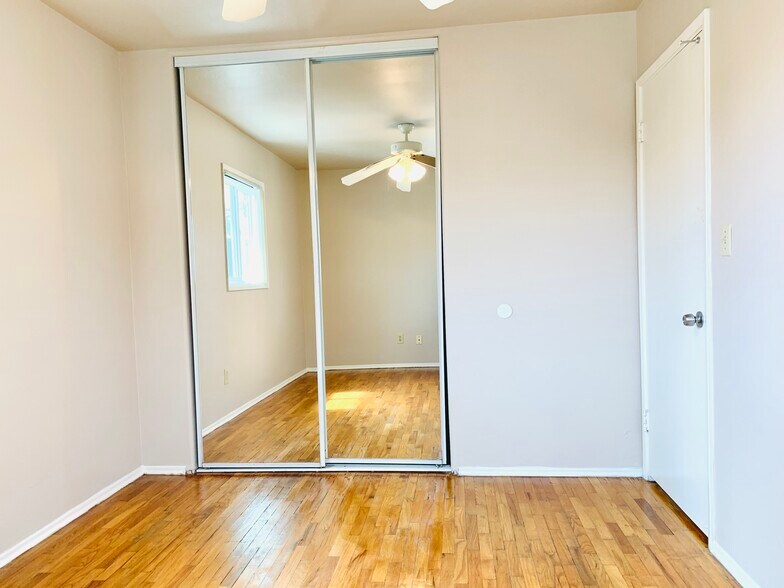 More Photos Of 1179 Felspar St, San Diego Apartments For Sale