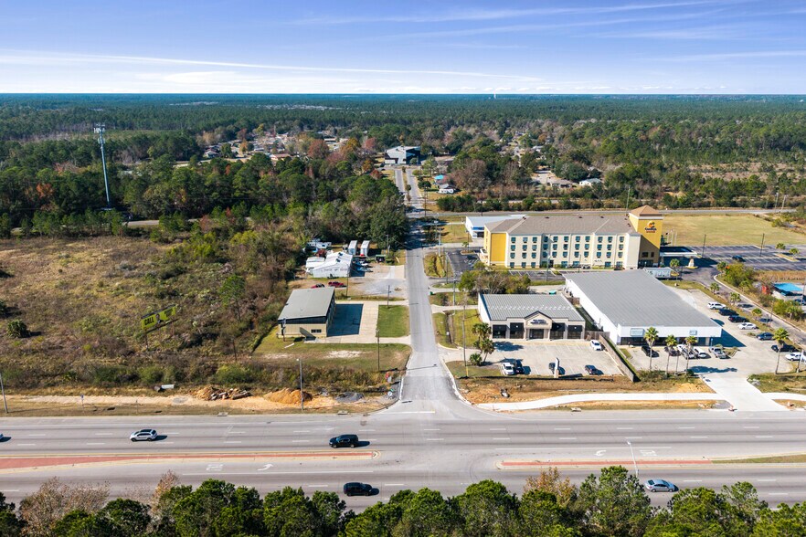 More Photos Of 15237 Russell Blvd, Gulfport Auto Salvage Facility For Lease
