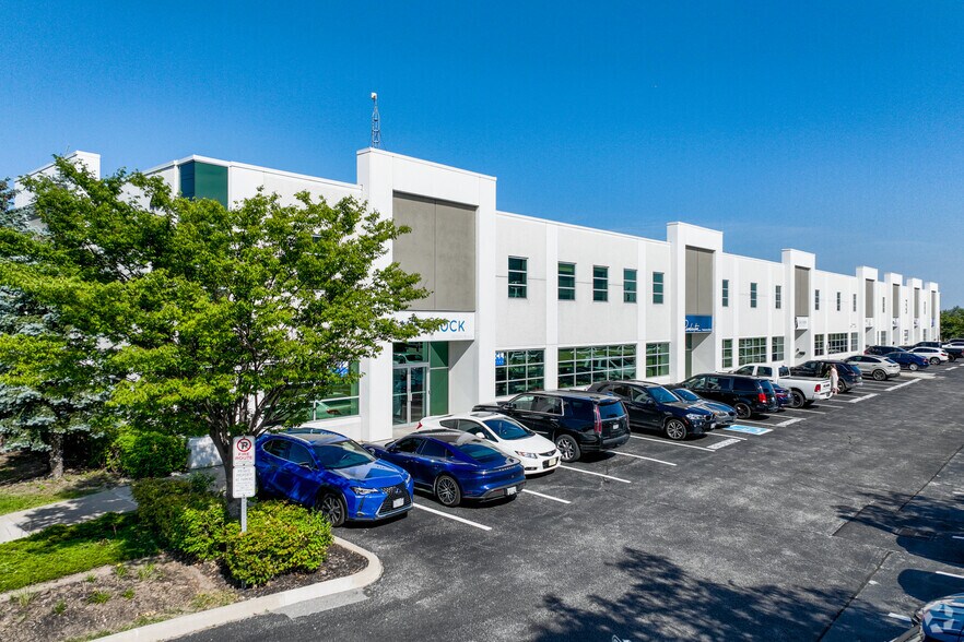 Primary Photo Of 40 Snidercroft Rd, Concord Flex For Sale