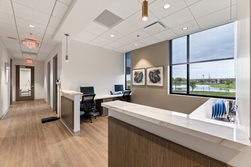 More Photos Of 24200 Via Mazzini Way, Richmond Office For Lease